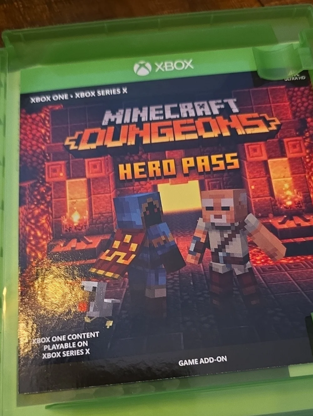 Minecraft Dungeons Hero Edition - Xbox Series X- Xbox One